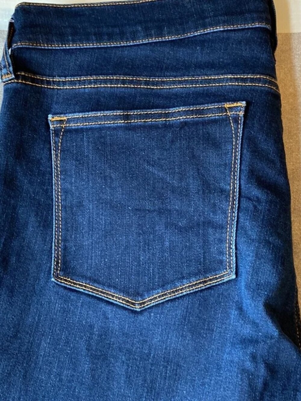 EUC J. Crew Stretch Dark Denim Jeans Sz 32 / 28 - Picture 3 of 4
